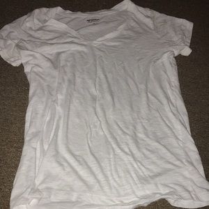 White Arizona Jean Company V-Neck